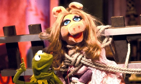 Back in the pink ... Miss Piggy and Kermit.