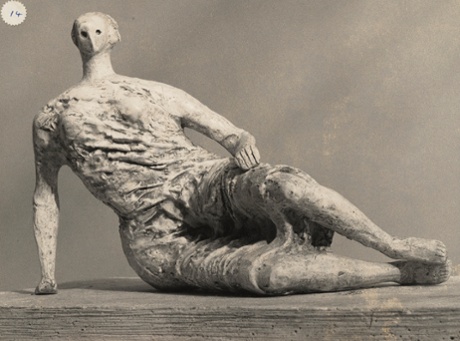Draped Reclining Woman (plaster maquette for Unesco commission 1956-57), photograph by Henry Moore.