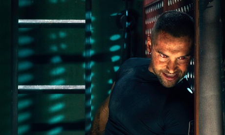 Daniel MacPherson in Infini