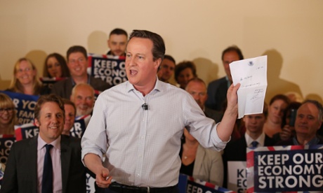 David Cameron with Liam Byrne's memo