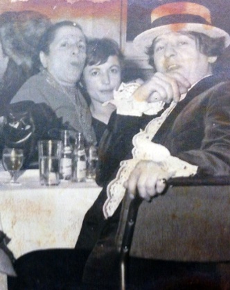 Irma Kurtz, centre, with Muriel Belcher and friend at the Colony Club.