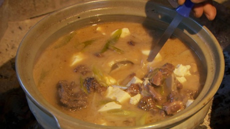 Clunes's untouched bear stew.