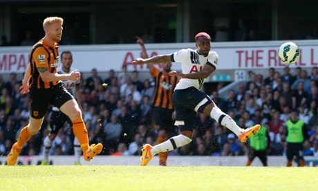 Danny Rose lashes home Spurs' second goal.
