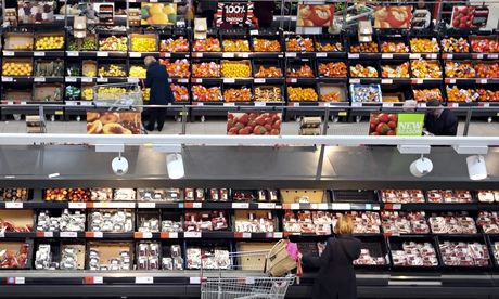 Supermarket shoppers