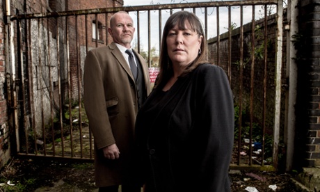 DC Rod Carter with DS Carol Barlow in BBC2’s The Detectives.