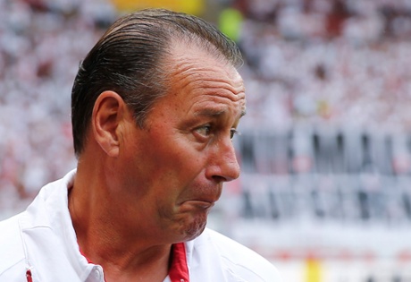 Stuttgart's coach Huub Stevens during the game with Hamburg.