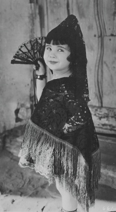 Baby Peggy as two different characters in Carmen, 1923.