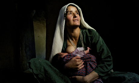 Alixandra Fazzina: Afghan mother breastfeeding