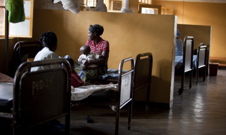Mother and child in African hospital