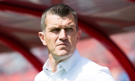 Marinus Dijkhuizen played as a striker at several Dutch clubs as well as Dunfermline