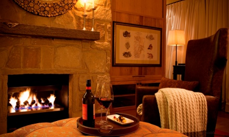 Emirates Wolgan Valley Resort Spa Heritage Suite - Living Room.