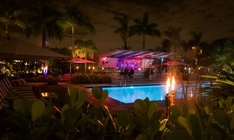 The Vagabond Hotel poolside bar - an oasis of haute chill