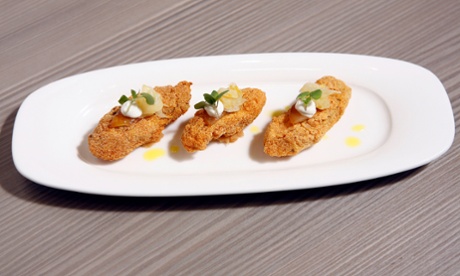 'A thing you can do with oysters, if you’re really bored of oysters': buttermilk-fried oysters.