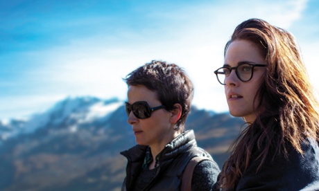 Juliette Binoche and Kristen Stewart in Clouds of Sils Maria 