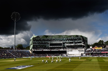 There's rain in them there clouds.