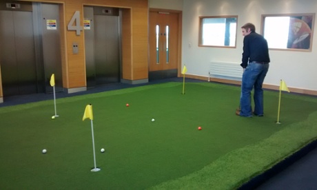 The indoor putting green at Ryanair's HQ.