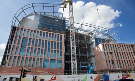 The Francis Crick Institute building being built behind the British Library.