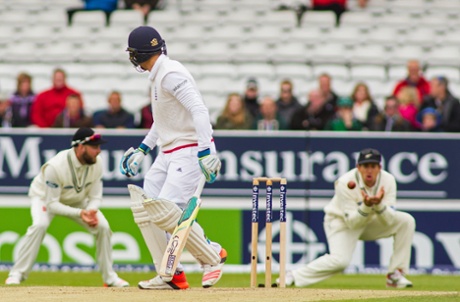 Jos Buttler looks back to see slip fielder Ross Taylor catch the ball to dismiss him.