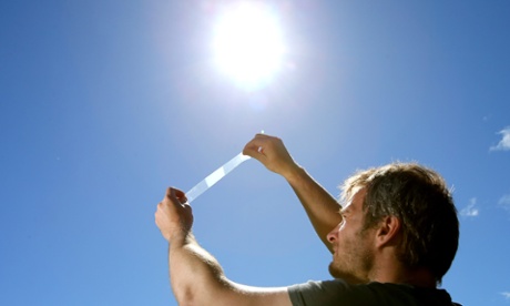Chemist Dr David Hazafy from Queen's University Belfast, has developed a wristband which changes colour once the wearer reaches the point when they have been exposed to too much sunlight.