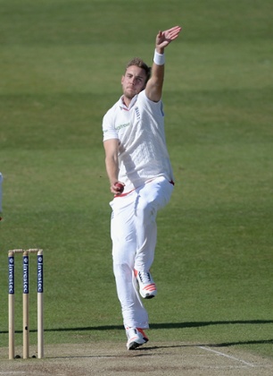 Stuart Broad bowls.
