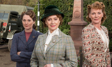 Ruth Gemmell, Francesca Annis and Samantha Bond in Home Fires.
