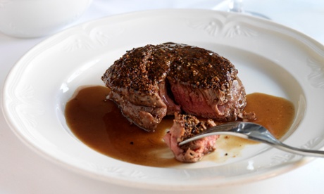 Racine's steak au poivre
