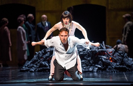 Mariusz Kwiecien (Roger ll, King of Sicily) and Georgia Jarman (Roxana) in Krol Roger.