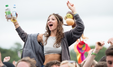 Glastonbury crowd