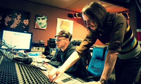 Garry Cobain (right) and Brian Dougans AKA Amorphous Androgynous in the studio.