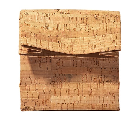 Adaism saco de papel small bag in cork, £80.