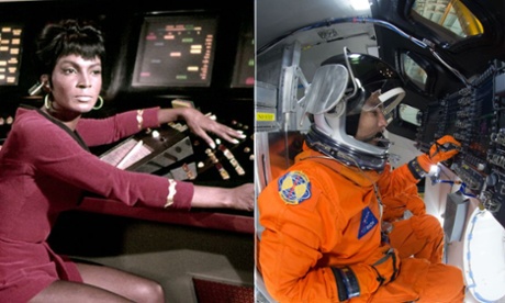 Uhura’s disco deck v the Orion spaceship.