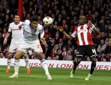 Jelle Vossen scores the opener.