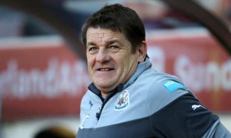File photo dated 05-04-2015 of Newcastle United manager John Carver. PRESS ASSOCIATION Photo. Issue date: Tuesday May 5, 2015. Newcastle fans have reacted angrily after the club chose to stand by manager John Carver following their eighth successive defeat at the weekend. See PA story SOCCER Newcastle. Photo credit should read Richard Sellers/PA Wire.soccer sunderland MANGPA Head Shot Headshot