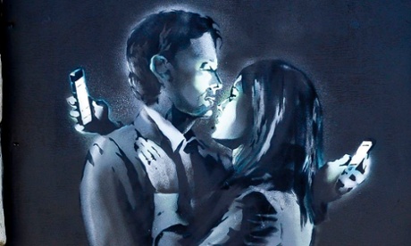 banksy mobile lovers couple phones