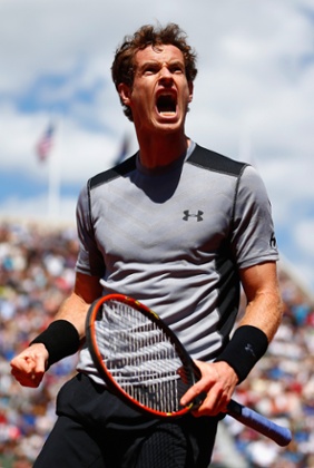 Andy Murray celebrates.