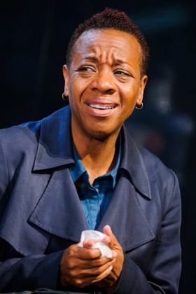 Marianne Jean-Baptiste in Hang.