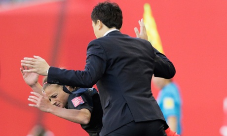 Hao Wei gets into the action.