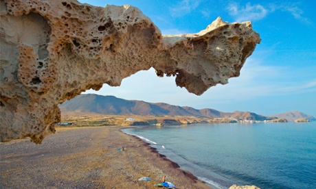 Playa del Arco, Los Escullos, is part of Spain's stunning Andalusian coastline. But where do you stay when you're there?