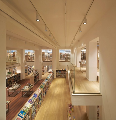 Foyles, London, WC2 by Lifschutz Davidson Sandilands.