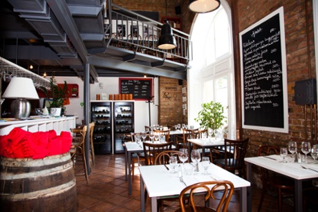 Borbíróság restaurant