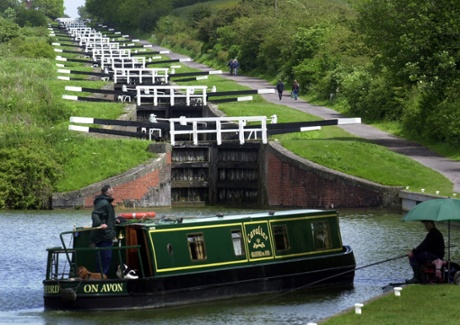 Locks on the Kennet and Avon canal at Caen Hill.