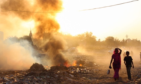 A garbage fire in East Delhi.