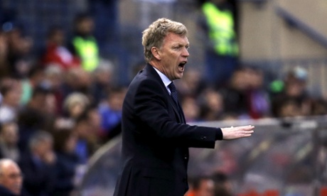 David Moyes, the Real Sociedad manager, provided entertainment by taking crisps from a fan after being sent off.