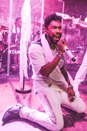 'He's a fine vocalist, and knows it'