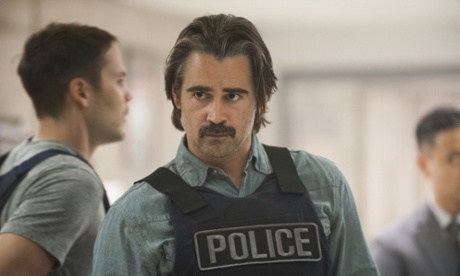 Colin Farrell as Detective Ray Velcoro.