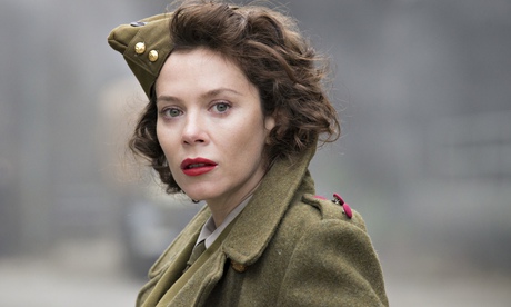 Anna Friel in Saboteurs. 