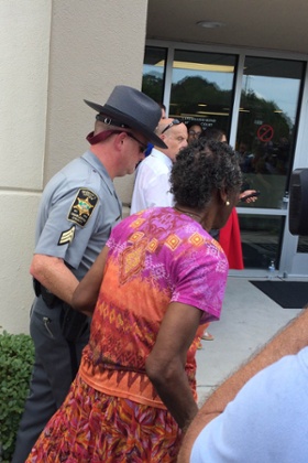 Charleston court families arrive