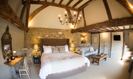 Double-height bedroom at the Porch House, Cotswolds