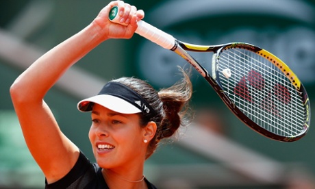 Ana Ivanovic plays a forehand against Elina Svitolina.