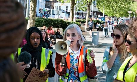 Fatin Guled and Rosie Simmons at a protest in bristol